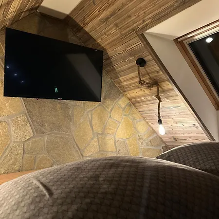 Chalé Slanicky Grun *